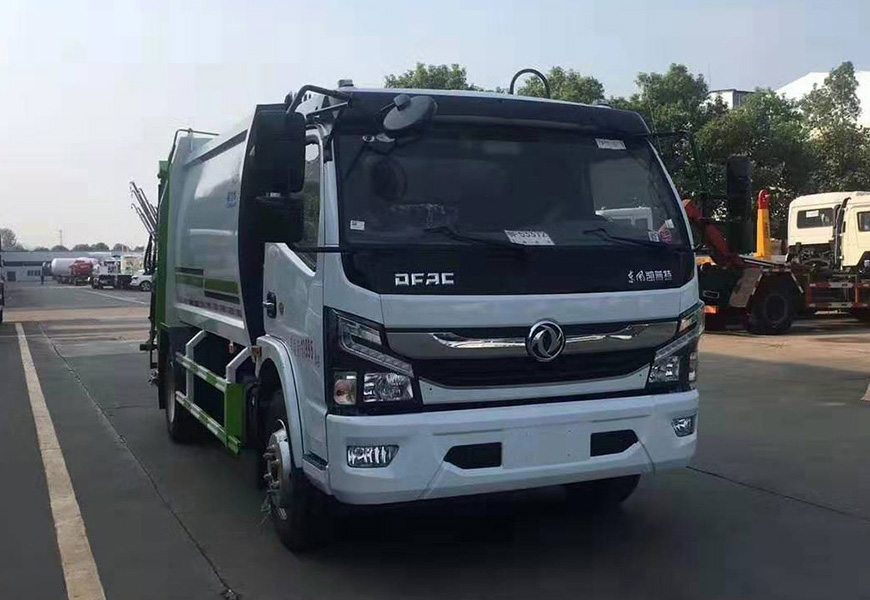 東風(fēng)凱普特壓縮垃圾車(chē)
